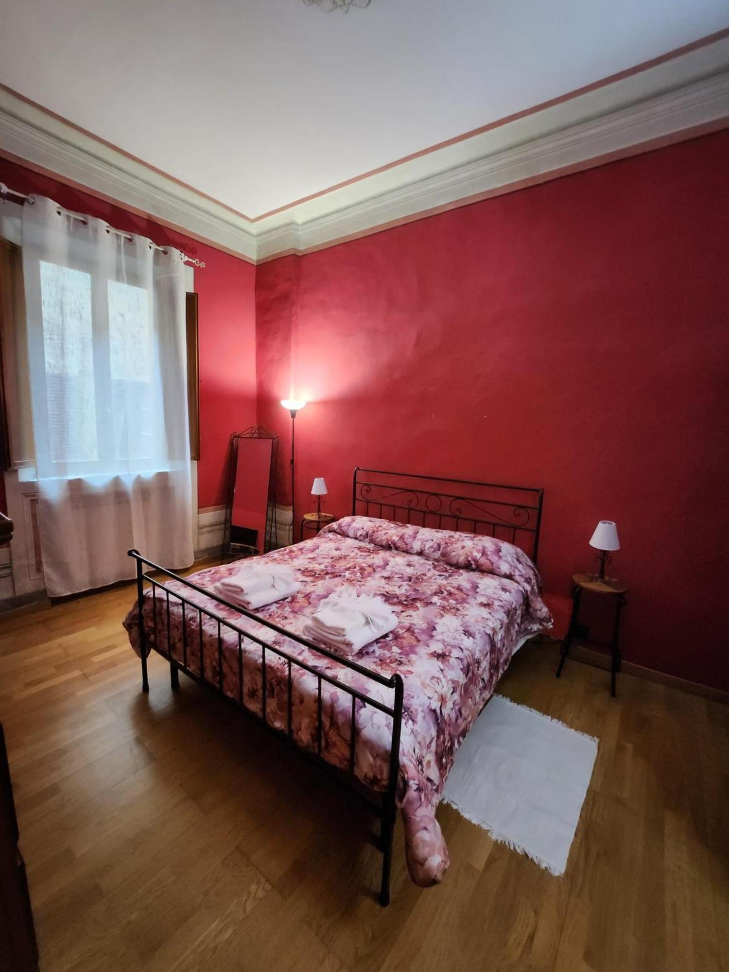 Il Nido Dell'Aquila By Francigenaapartments Siena Ngoại thất bức ảnh